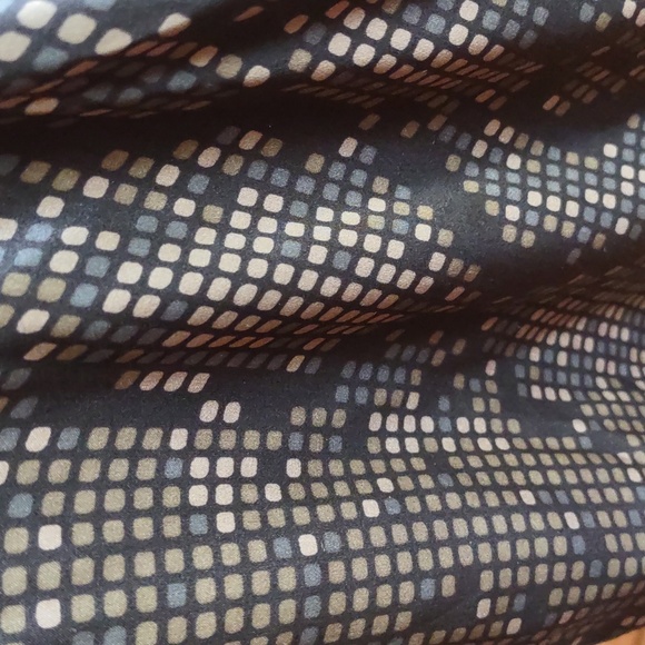 Flounce silk off shoulder top - Picture 2 of 4